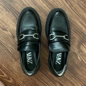 Zara black classic loafers